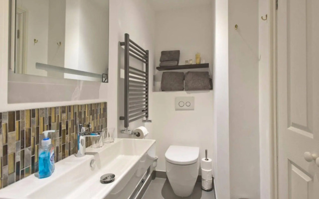 Bovey Cottage