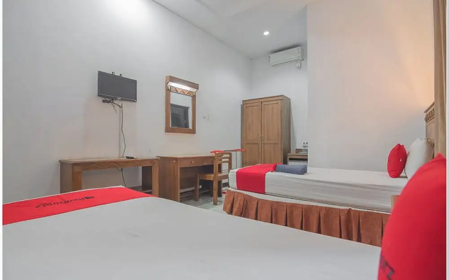 RedDoorz Plus near RSUD Majalengka
