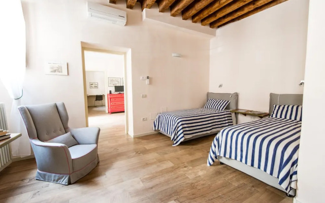 Casa Agli Scrimiari ItalianFlat