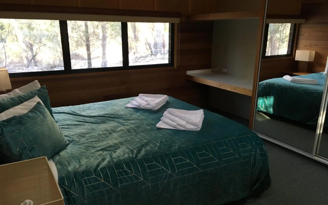 Girraween Environmental Lodge
