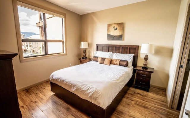 Lake Views at Playa Del Sol #408