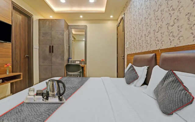 OYO Townhouse 1085 Hotel A Residency