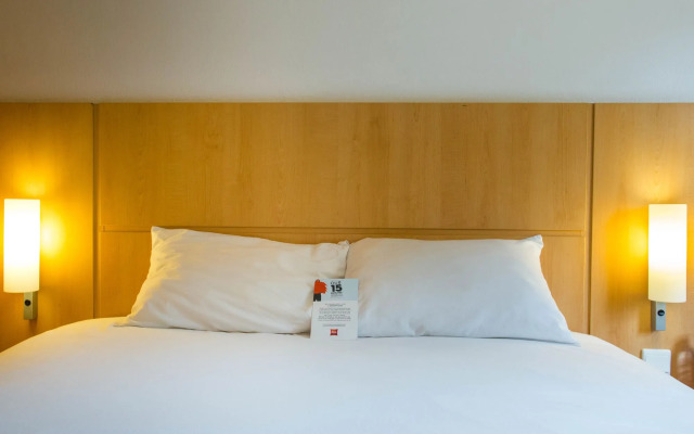 Отель Delta Continental Hotel and Suite Lagos