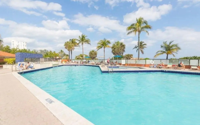 601 Apartment Hollywood Beach