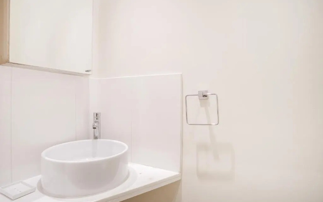 Beautiful 2 bedrooms apartment in Knightsbridge
