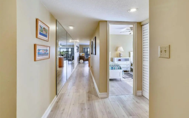 Land's End 3-206 Bay Front - Premier