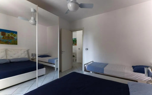 Comoda casa con accesso in spiaggia mare m126