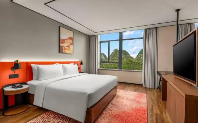 Hilton Garden Inn Xingyi Wanfenglin