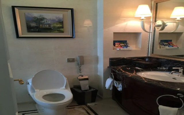 City Vogue Hotel