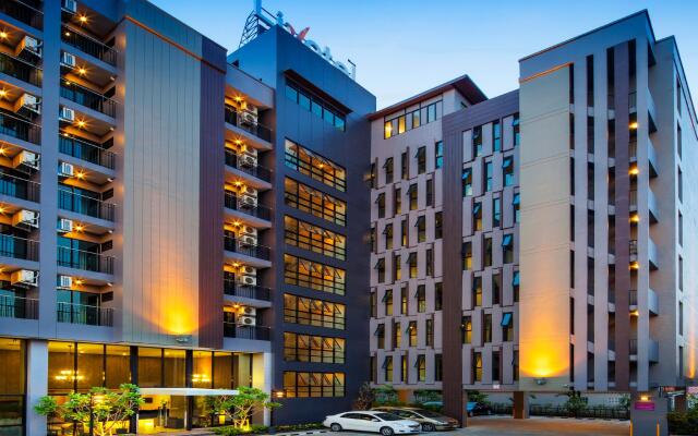 Livotel Hotel Lat Phrao Bangkok вид на фасад
