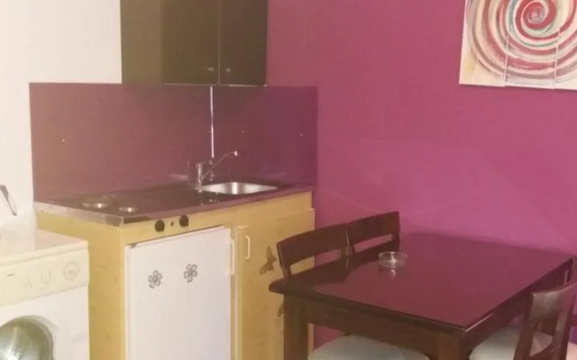 Manos Apartment