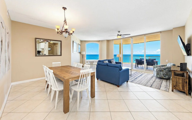 Beach Colony E10B