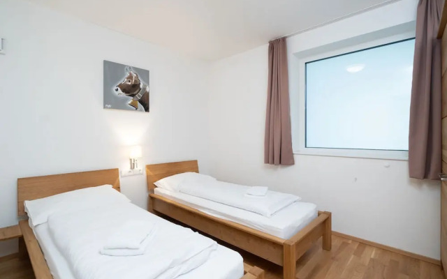 Modern Apartment in Zell am See Near Schmittenhhebahn
