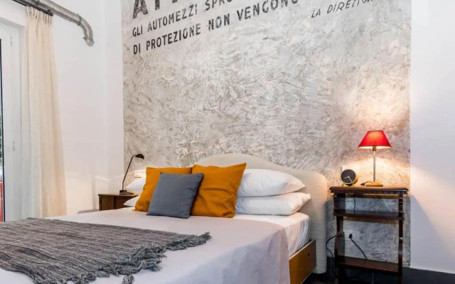 ALTIDO Charming Apt for 3 with Adorable Internal Garden