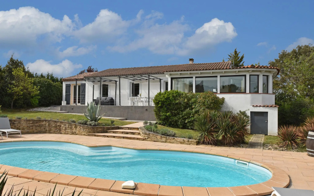 Villa in Malves Near Carcassonne Pool