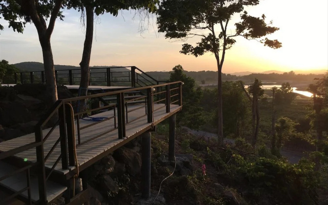 Xanadu at Phuplearn