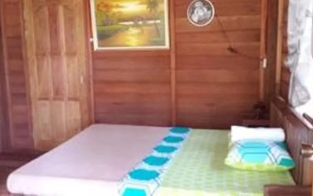 Babak Bungalows Surf and Yoga Resort