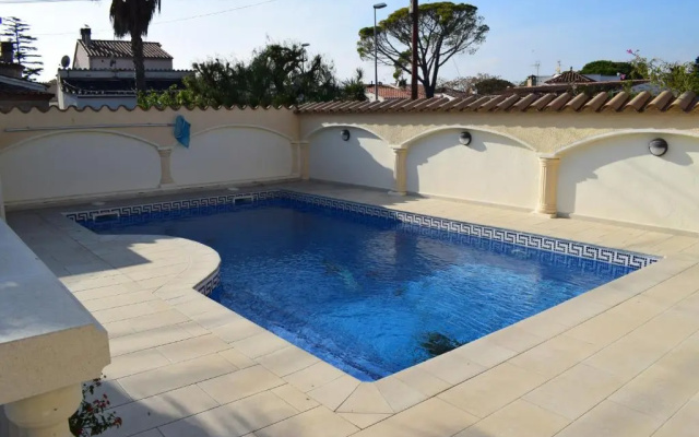 385-casa con piscina privada