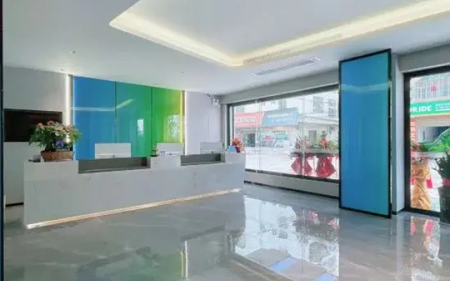 Yestour Hotel (Tianyang Ancient City High-speed Railway Station Branch)