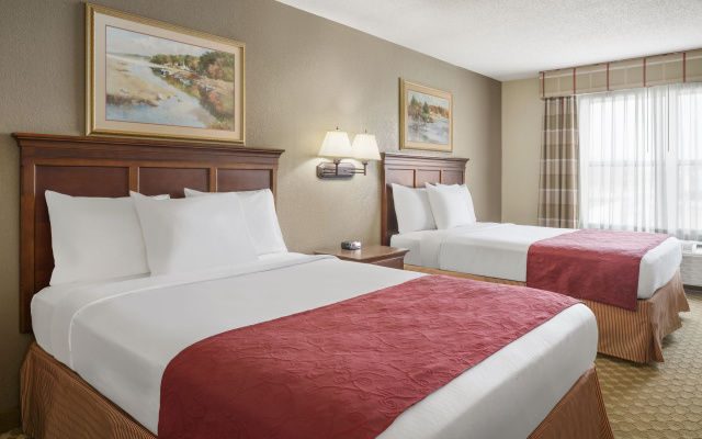 Holiday Inn Express & Suites Elyria by IHG