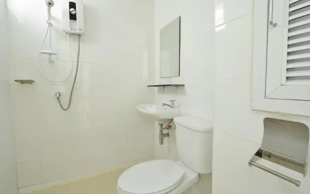 42 Place Service Apartment