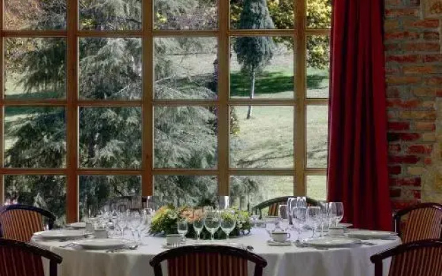 Hotel Restaurante La Campana