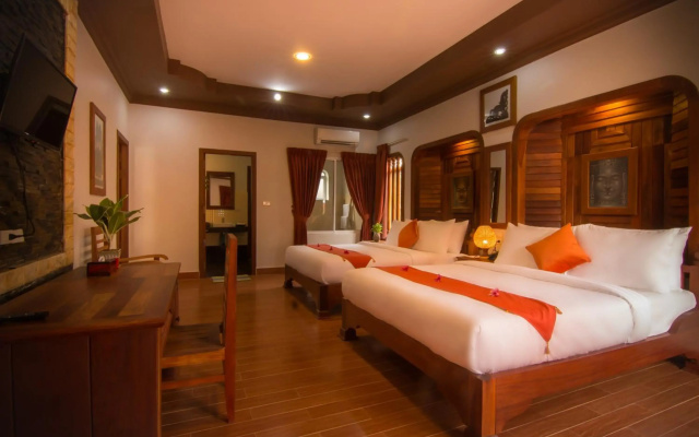 Ravorn Villa Boutique
