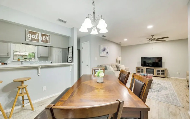 Fenced Yard & Grill: San Juan Vacation Rental!