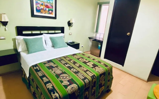 Hotel Tinkus Inn