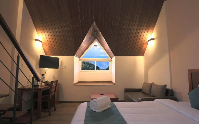 Shola Crown Resort - Munnar