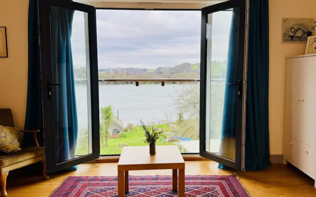 Water Edge House Boathouse