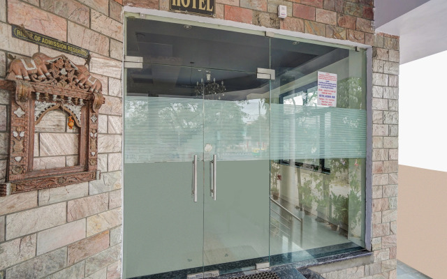 Super Townhouse Sikar Road Jaipur Formerly Hotel Aroma Inn