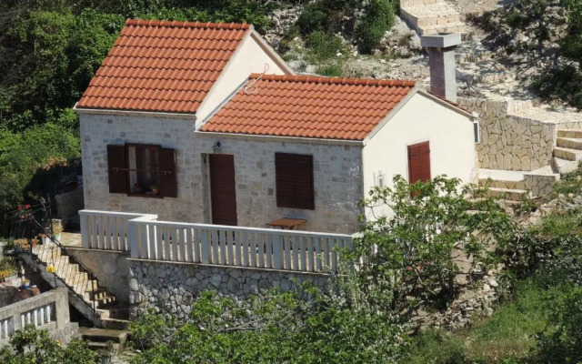 House Zrno