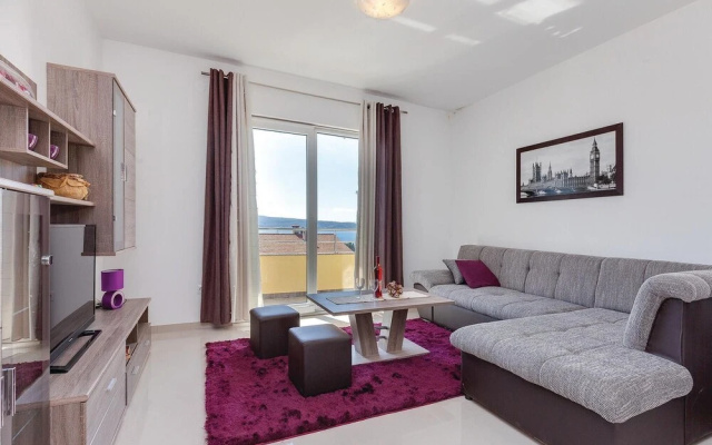 Beautiful Home in Crikvenica With Wifi and 2 Bedrooms