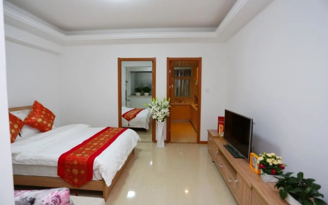 Mark & Henry Apartment Hotel