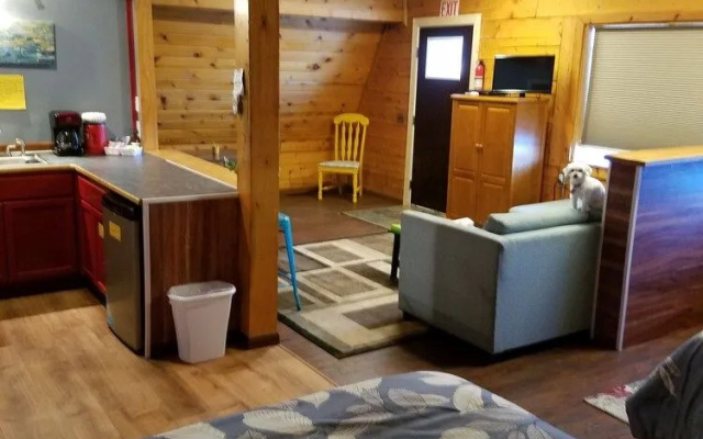 Mooseberry Cabin