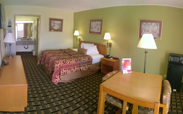 Discovery Inn