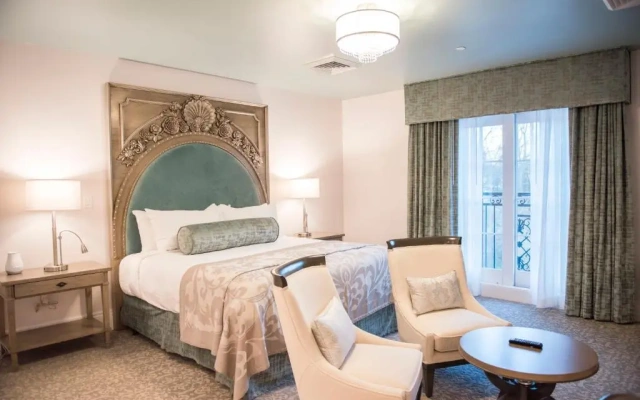 Mirbeau Inn & Spa