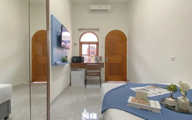 Nice Look Studio (No Kitchen) At Celebrity Mansion