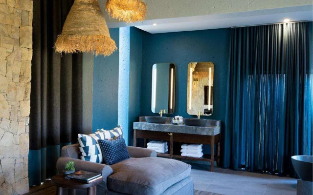 Babohi at Qwabi Private Game Reserve by NEWMARK