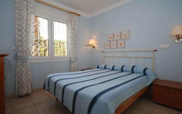 Coastal Villa With Wellness