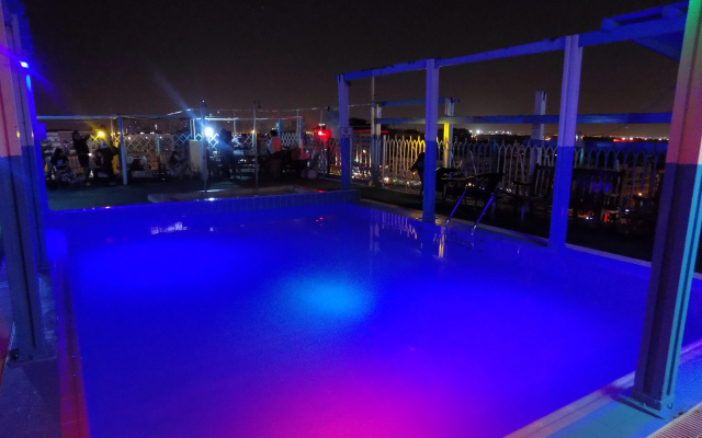 Dream Palace Hotel