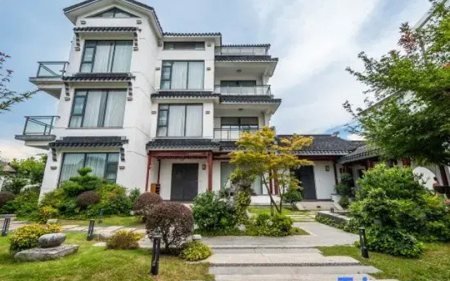 Suzhou Villa Homestay (Taihu Xishan)
