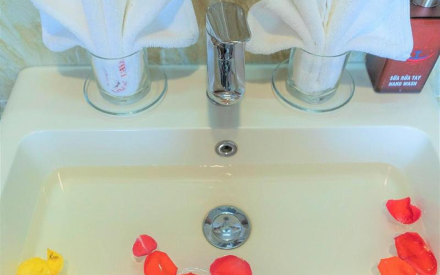 Vietnam Taste Hotel Quy Nhon - Beachfront