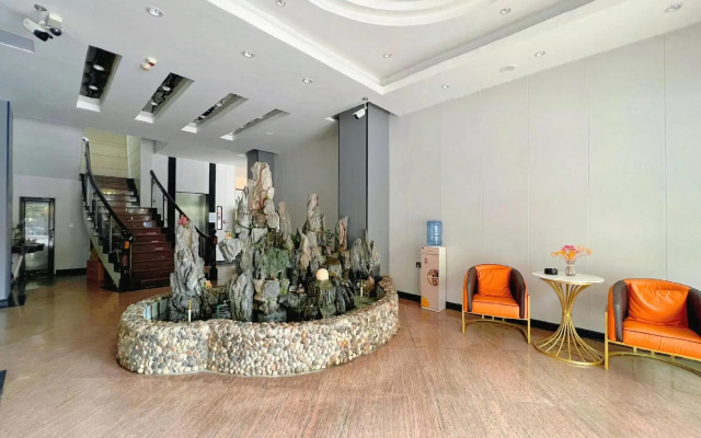 Yulin Jade Business Hotel