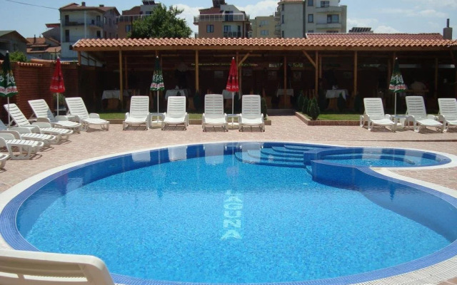 Villa Laguna