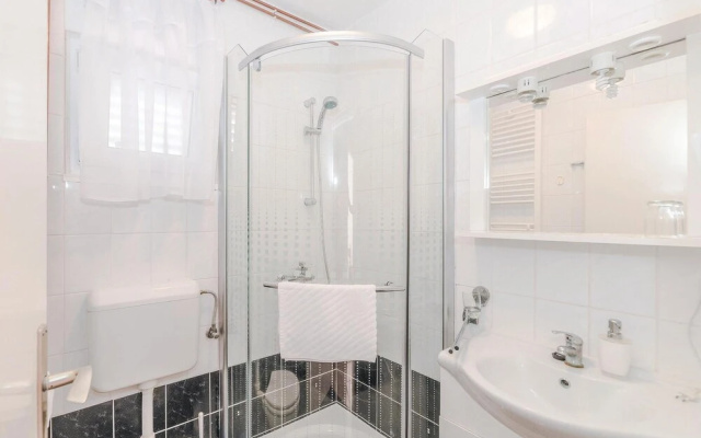 Awesome Home in Privlaka With Wifi and 2 Bedrooms