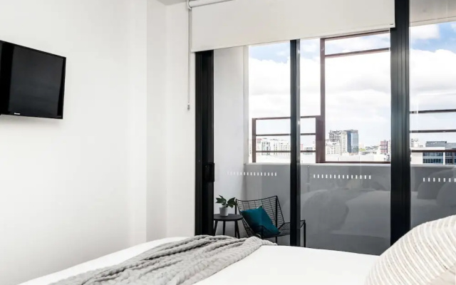 Adam + Eve - 2 Bedroom Luxury Apartment