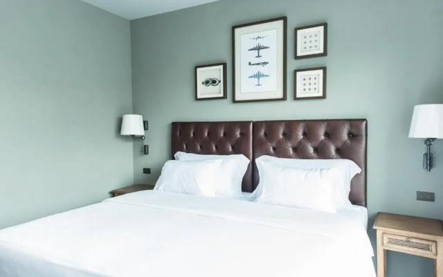 Sugar Marina Hotel - AVIATOR - Phuket Airport
