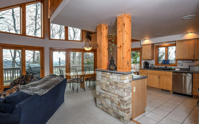 Bluebird Daze House